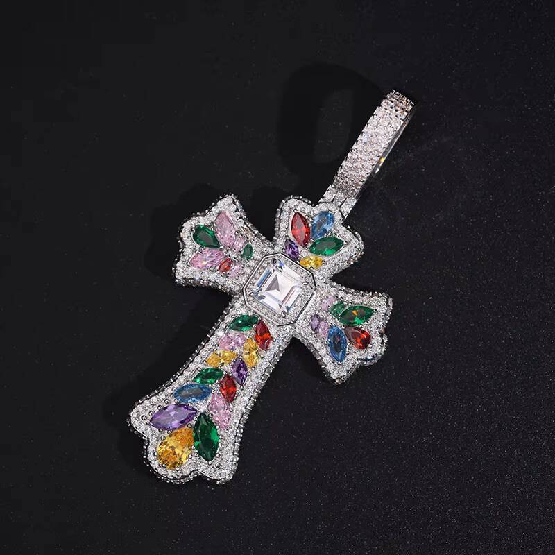Best Selling Iced Out Hip Hop Jewelry Pendants Men Women Iced Out Cross Charm Pendant Necklace Colored Diamonds Brass Zircon