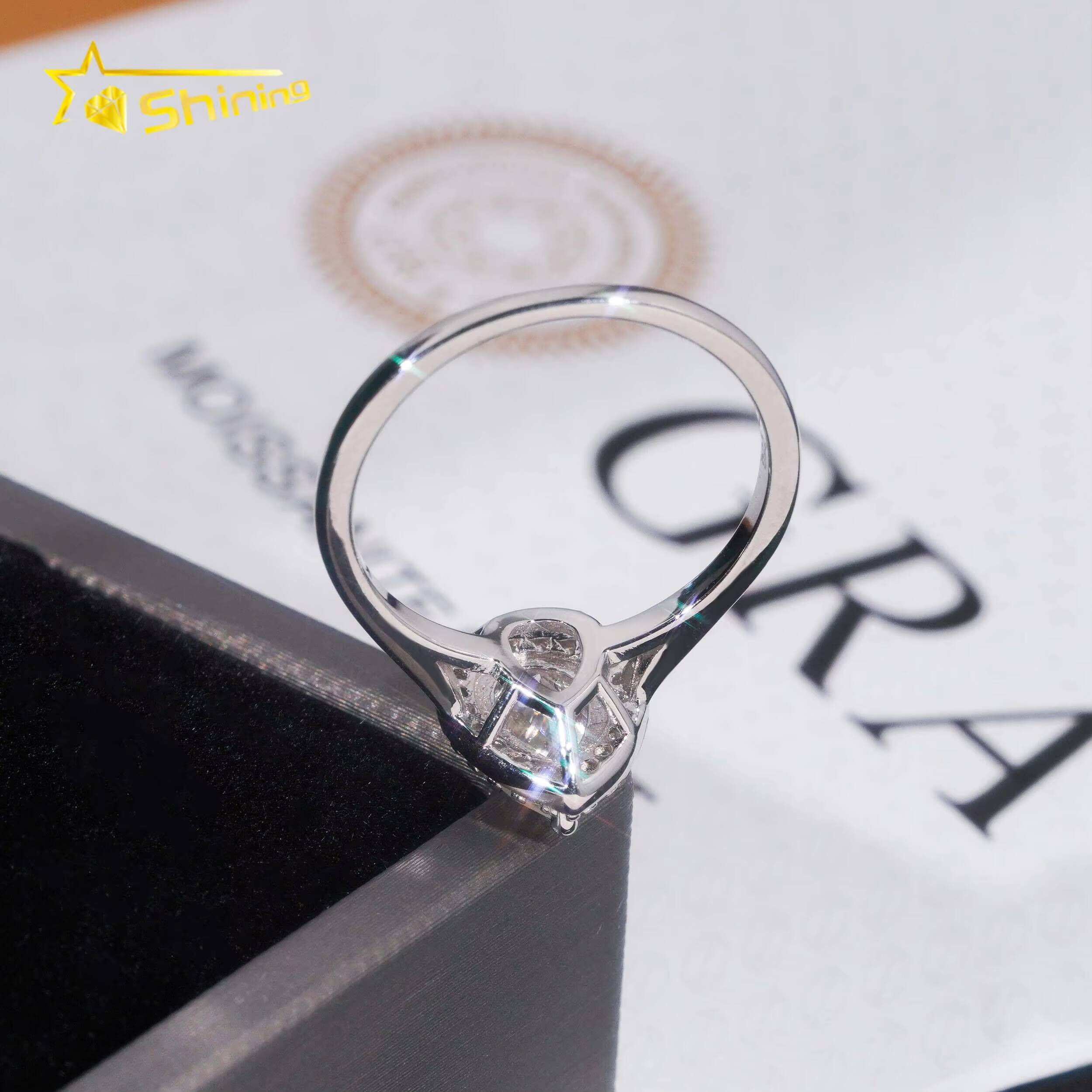 Drop Shipping Fashion Jewelry Rings S925 Silver Halo 15 CT Pear Cut Moissanite Ring Custom Fine Women Engagement Weeding Ring