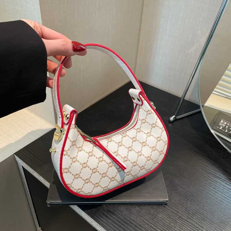 2025 SS Viral Vintage Hobo Bag Trendy Wens Shoder Top Handle Chic Underarm Purse Instagrammable Design Y251028