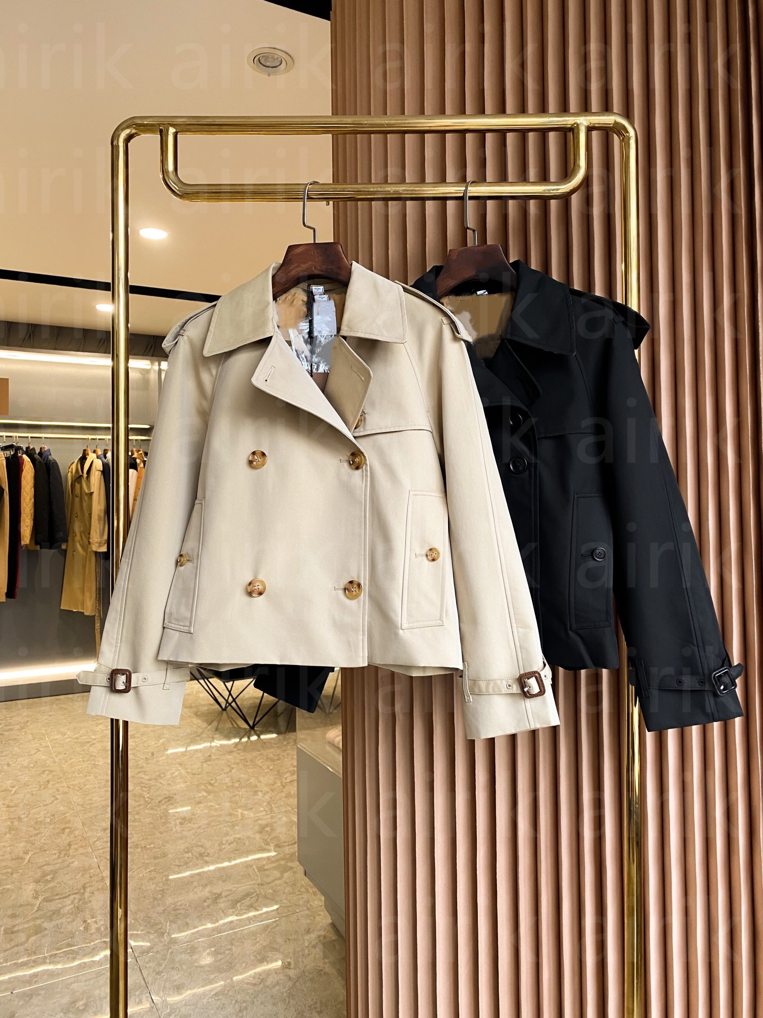 Fashion Stand Collar Belt Trench Coats For Women Autumn Long Sleeve Double Breasted Jacket Lady High Street Chic Outerwear Women Windbreak Outerwear Thickening