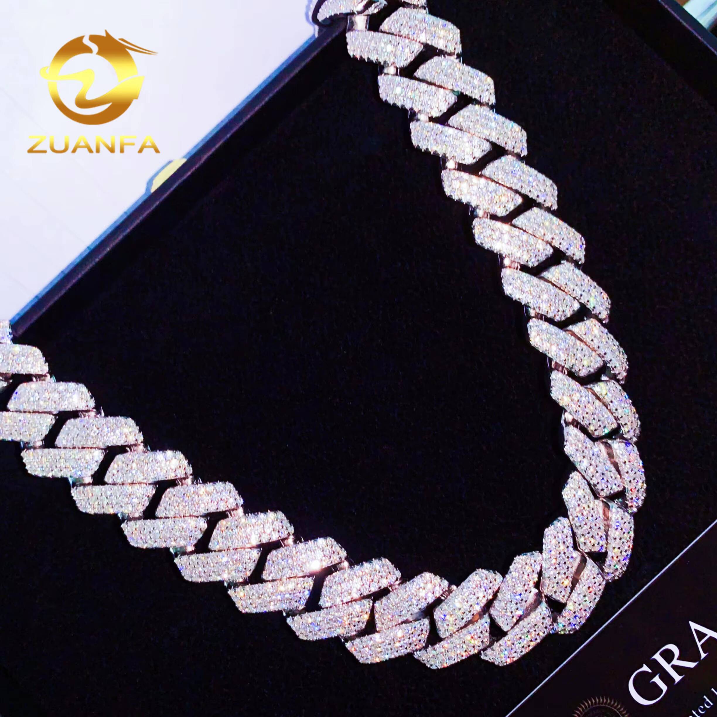 GRA Certification Chunky 18mm Moissanite Cuban Links Moissanite Chain Necklace