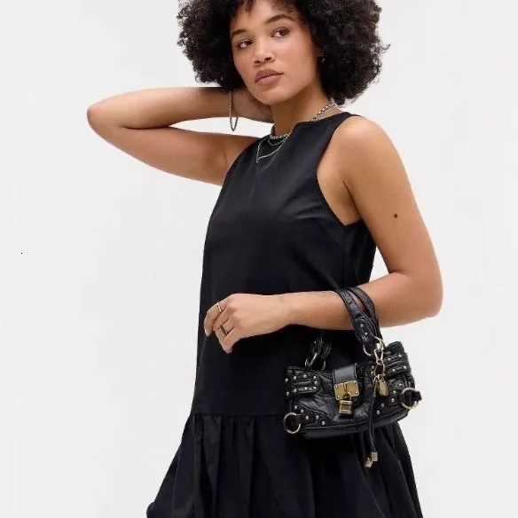 Wens Small Bag Fi Crescent Bag Casual Crossbody Bag Spicy Girl Y2k Wasteland Style Vintage Leather Shoder Bag H251028