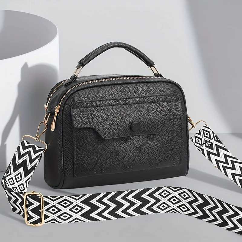 Womens Synthetic Leather Messenger Bag with Detachable Strap Multi Layer Compartments Chic Crossbody Purse for School TravelT251028