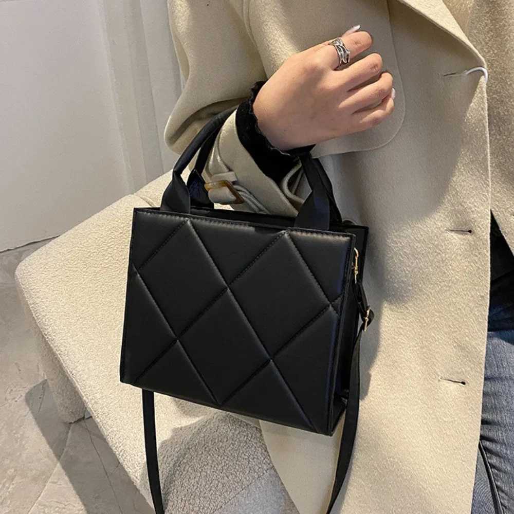 Casual Large Capacity Ladies Handbags Tophandle Bags Fashion Plaid Crossbody Shoulder Bags for Women Gift BolsosW251028