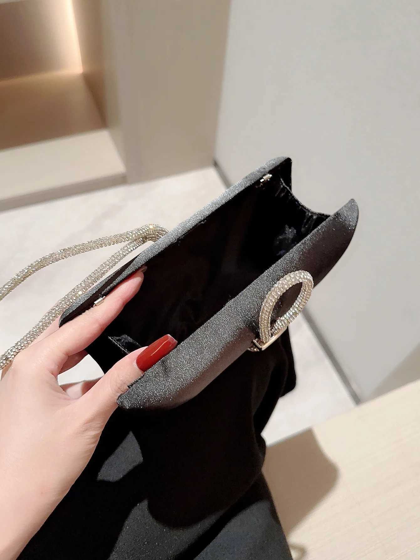 Women Classic fashion Satin Evening Bag Sparkly Banquet Tote Rhinestone Chain Decoration Dress Handbag Evening Bag Party Bag Prom Handbag H251027