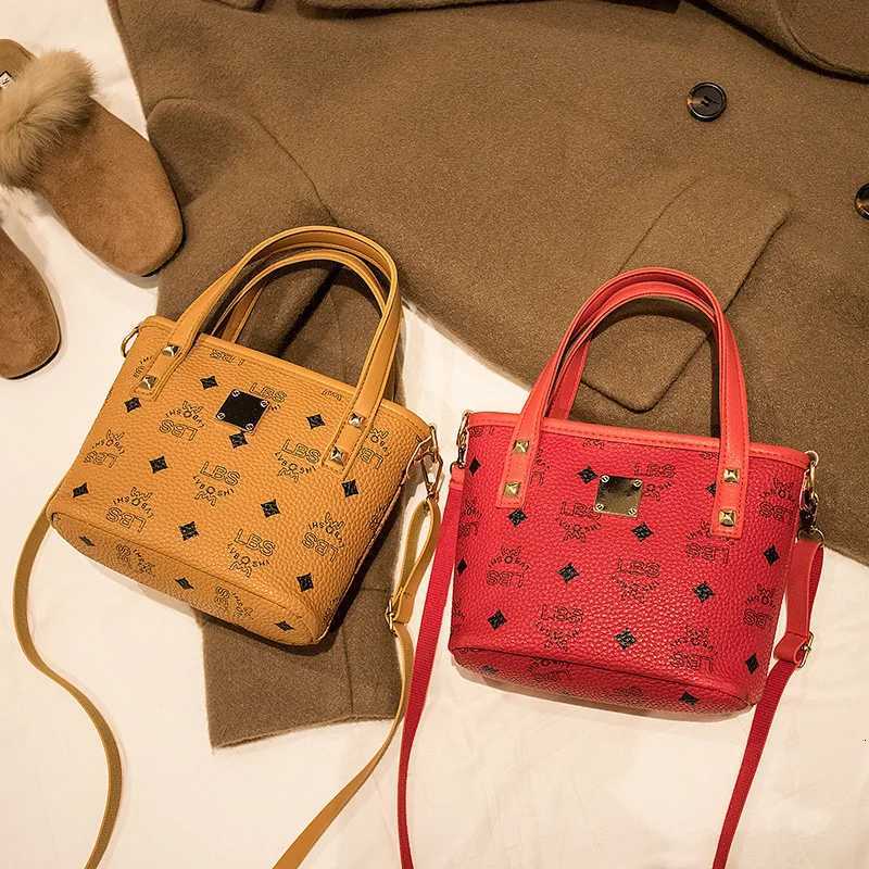 2025 Mini Bucket Bag for Women Vintage Top Handle Crossbody Purse Small Shoulder Bag Retro Fashion Free ShippingW251028