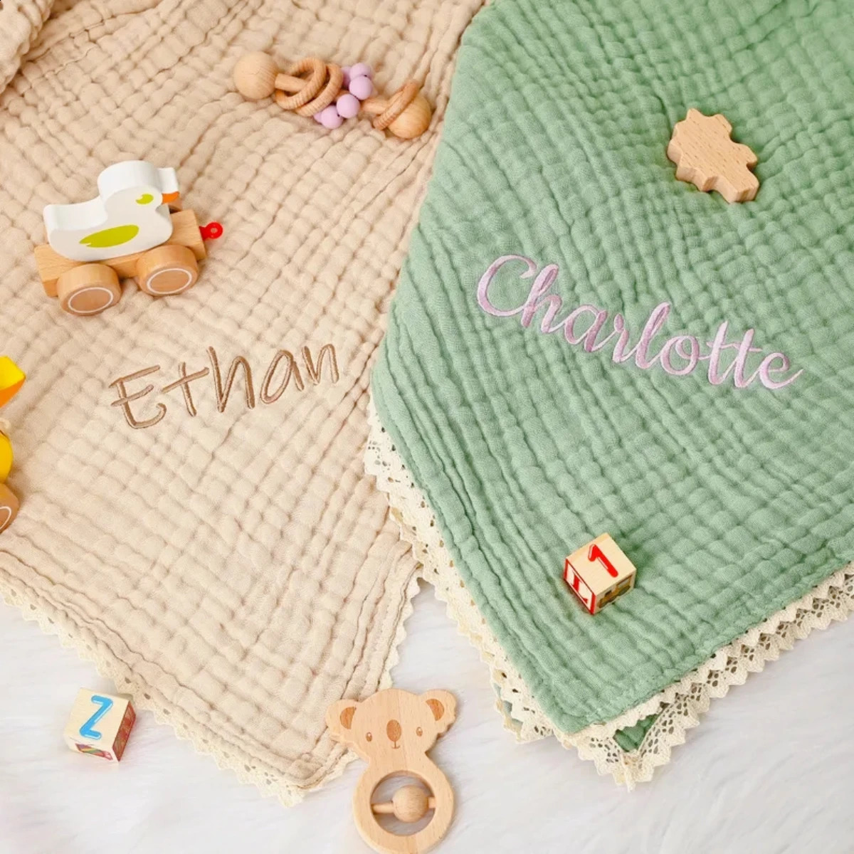 Personalized Custom name Embroidered born letter Nursery Baby Cotton Plain Color blanket Stroller Cover Lace Gifts Boy Girl 251027