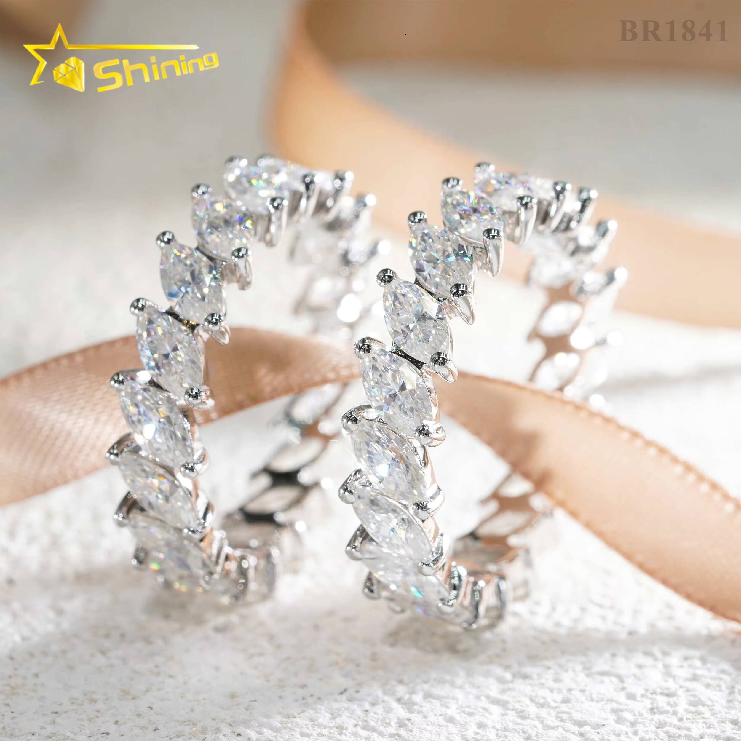 Wholesale Price 925 Sterling Silver Men Gold Engagement Ring Hip Hop Jewelry Vvs Moissanite Diamond Eternity Band Ring