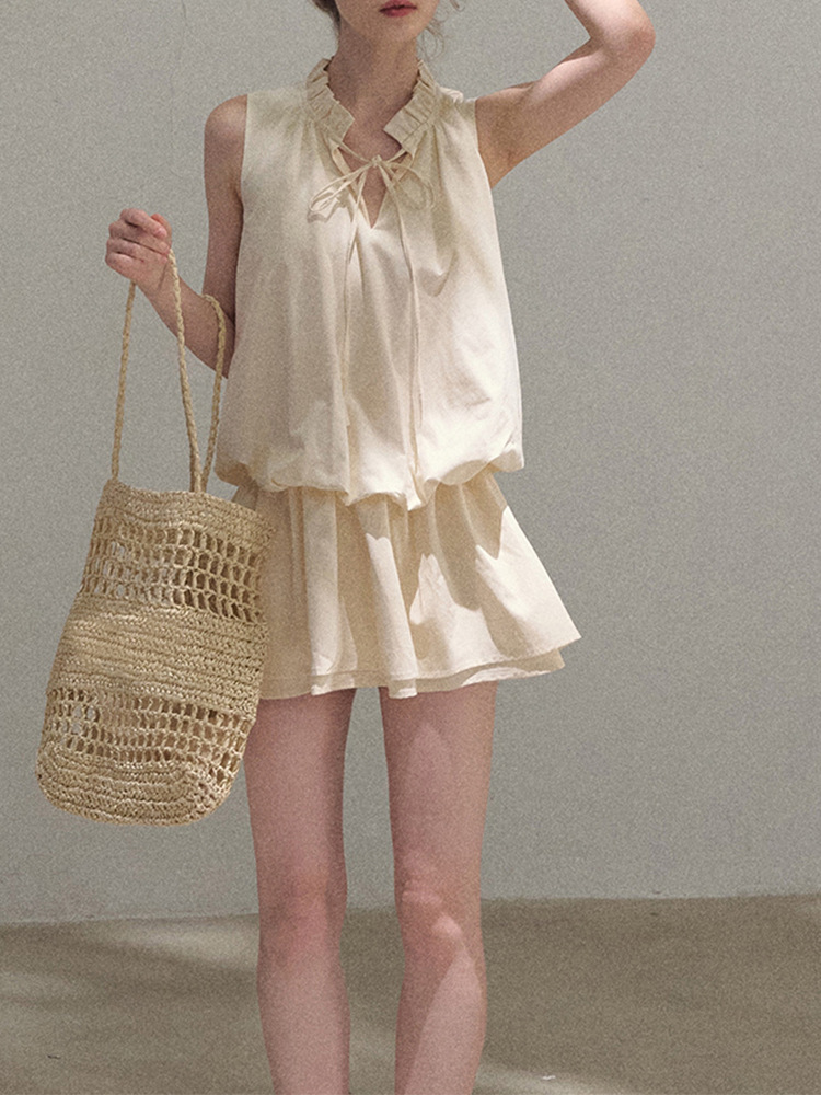 D2105 New style lace-up loose silhouette design small bud jellyfish skirt dress