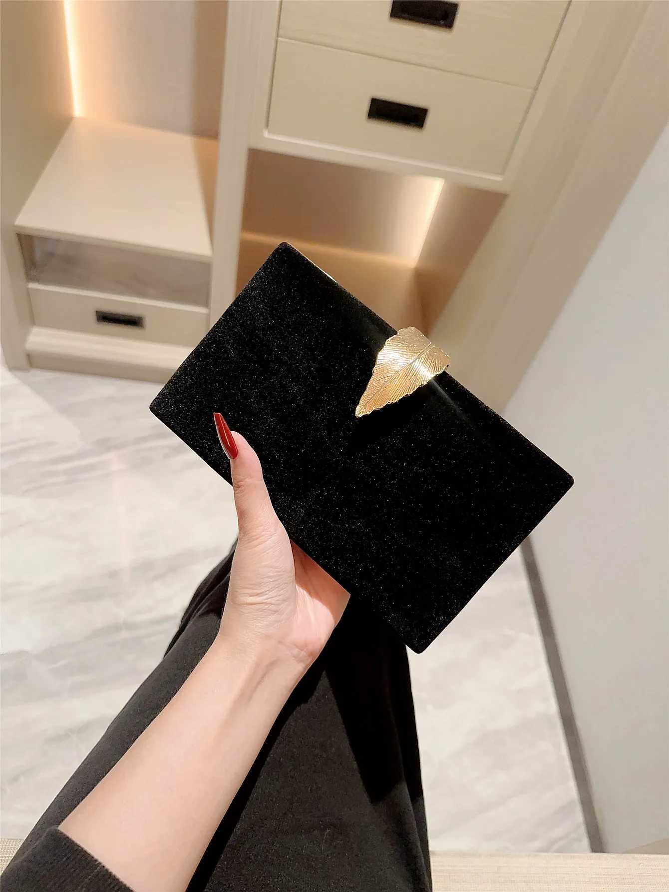 European and American Fashionable Dinner Bag Metal Leaf Clutch Bag Velvet Square Box Bag Crossbody Chain Bag Evening Bag Dress Bag H251027