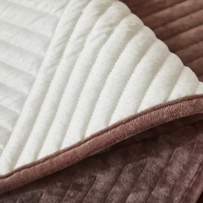 Thicken Plush Sofa Cover Geometric Stripes Sofa Towel Antislip Combination Couch Cushion Slipcover for Living Room Protection C251028