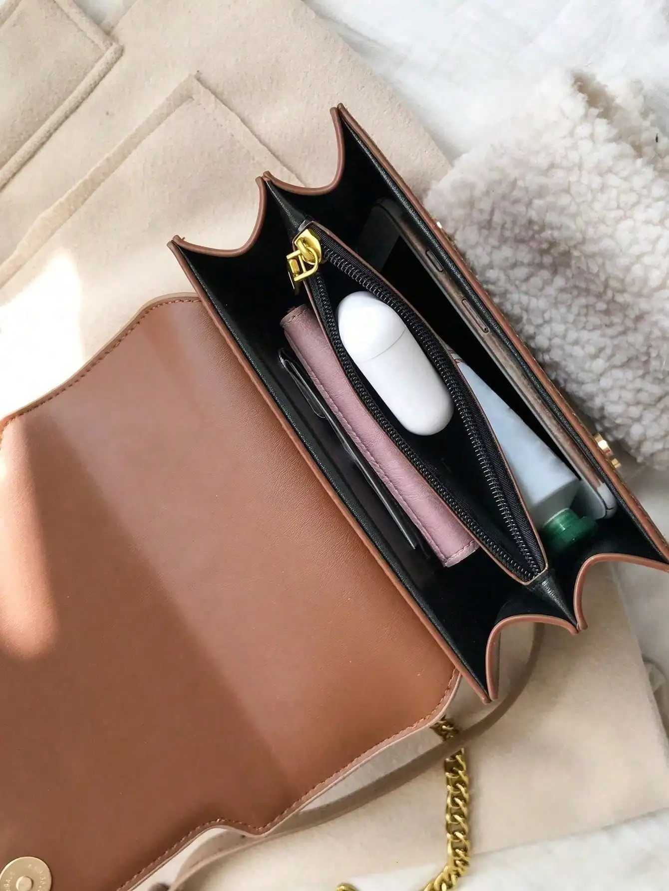 New fashion retro bee decorative pattern shoulder bag square bag metal chain decorative crossbody bagT251028