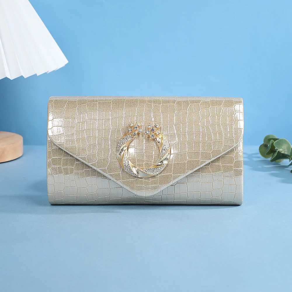 HighEnd Diamond Inlaid PU Crocodile Pattern Shoulder Bag Fashion Dinner Bag with Metal Chain for Banquet Party Dress H251027
