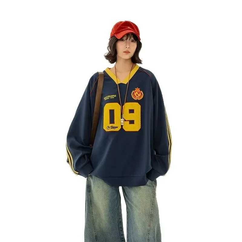 Loose Long Sleeve VNeck Hoodie Unisex Spring Autumn New Style American Hip Hop Embroidery Sweatshirt Couple Matching Top J251028