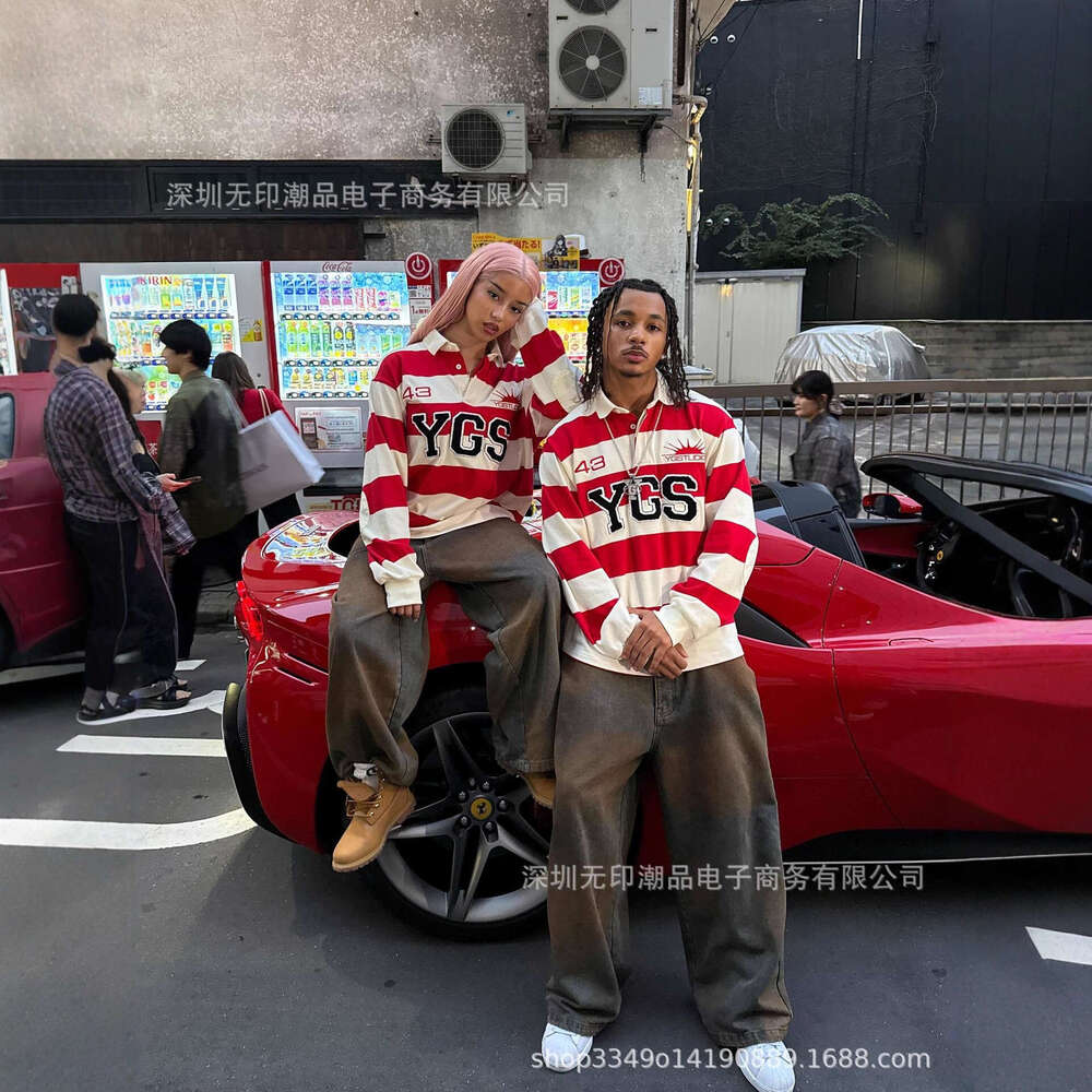 Autumn Street Fashion Versatile Red and White Tone Matching Three-Dimensional Letter Embroidery Pattern Loose Top