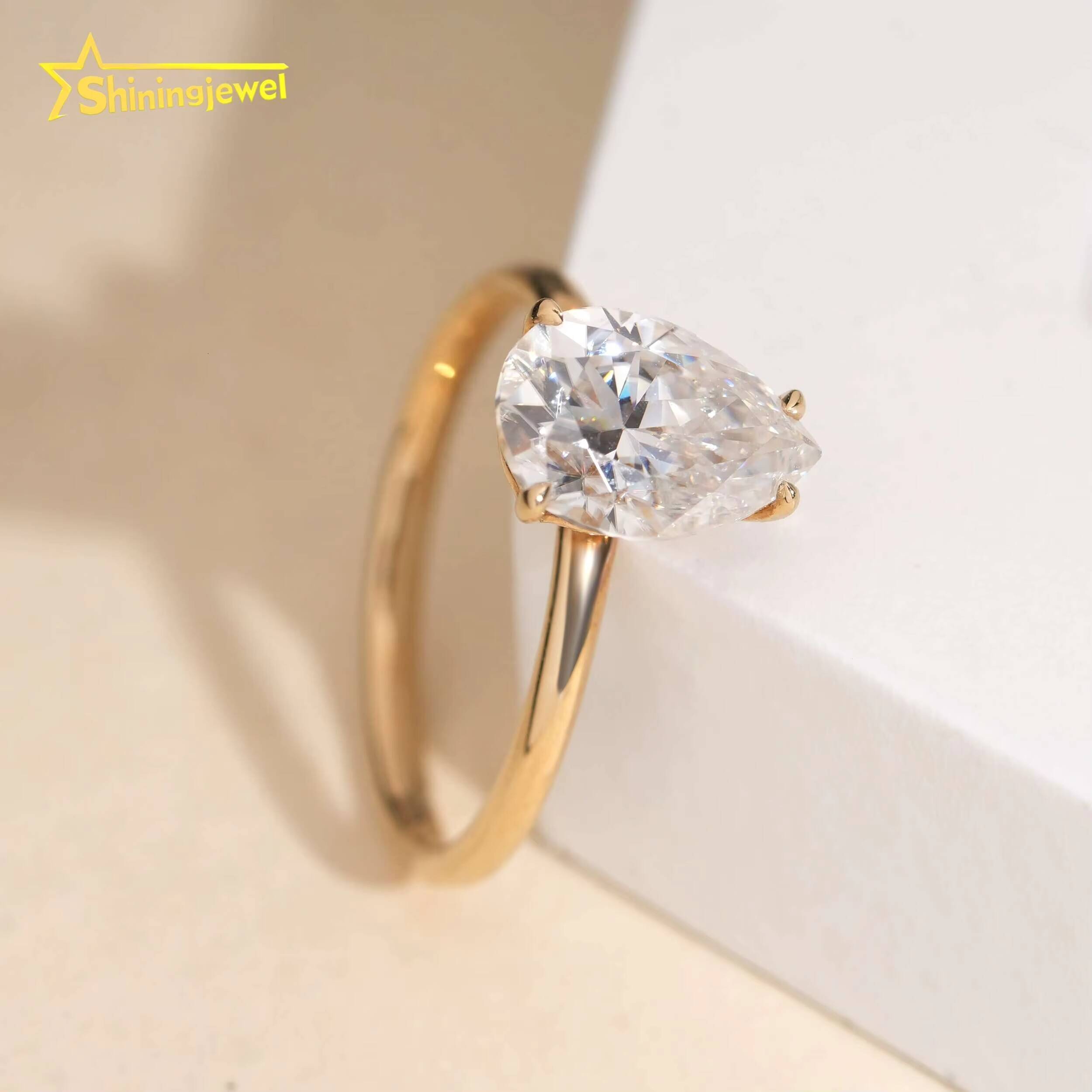 Romantic Elegant D Color Moissanite Diamond Pear Cut 2ct 14k Solid Gold Women Engagement Ring