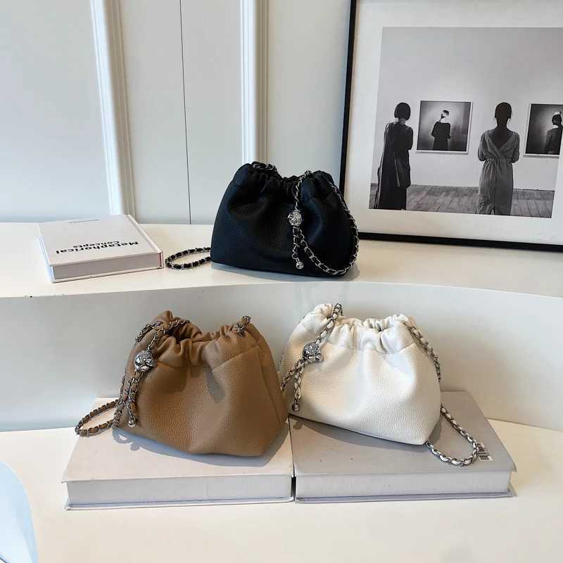 Sewing Thread Solid Crossbody Bags Hasp Interior Compartment High Quality Bags for Women Fashion Dumplings Pu Womens HandbagsT251028