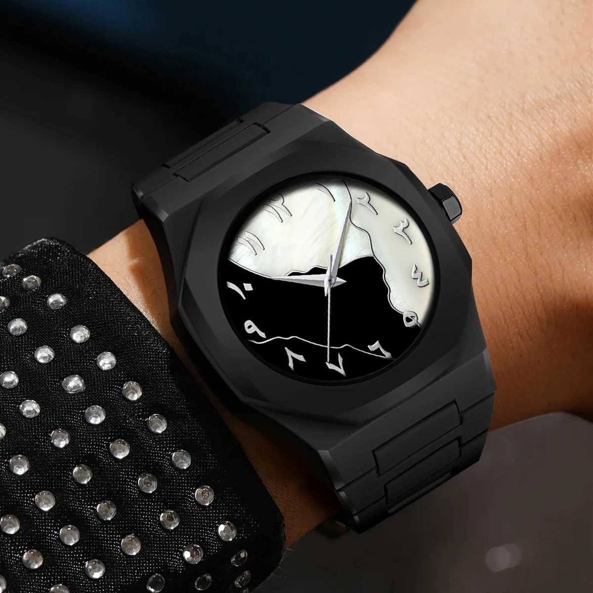 2025 New Men Watch Hot Selling Silicone Strap Black Sports Style 40mm Quartz Movement Fashion Arabic Digital Wrist Watch for MenL251027