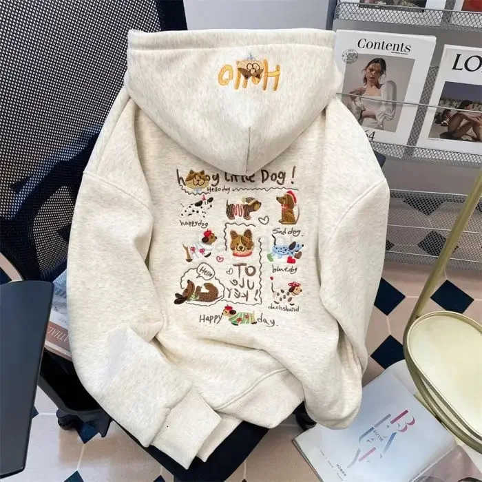 Sanrio Versatile Hooded Sweatshirt 2025 Autumn Winter Thickened Cotton Male Female American Sausage Dog Embroidery New Hot Sale Outerwe L251028