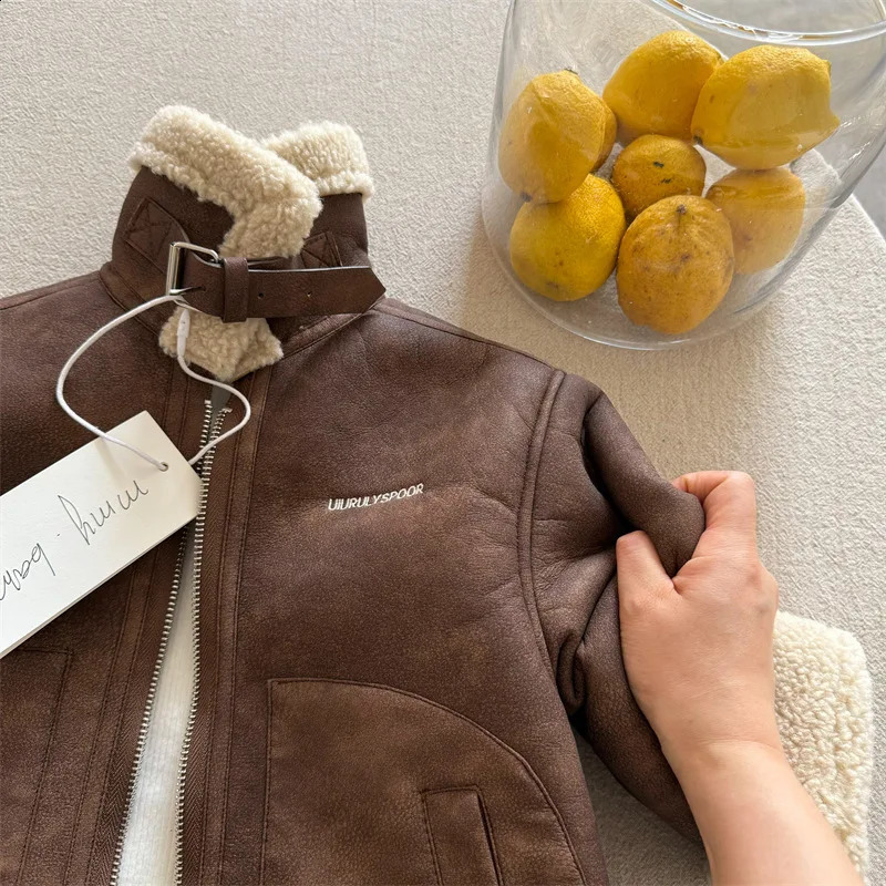 Childrens jacket winter boys and girls embroidered letter jacket baby standup collar fur jacket 251027