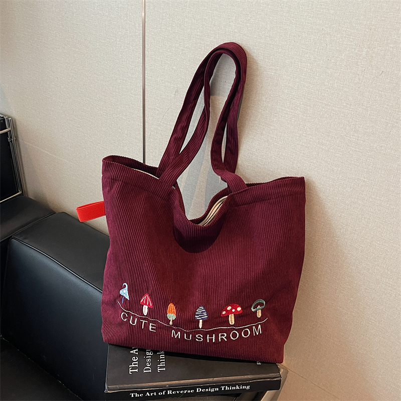 2025 Autumn Women's New Simple and Fashionable Large Capacity Synthetic Leather Handbag Fashion College Student Daily Commuter Lightweight Crossb