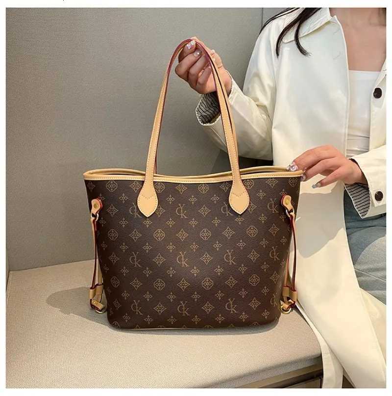 Hot S Crossbody Bag for Students Simple and Cute Design Great for Campus Life and Gift Giving1 D251028