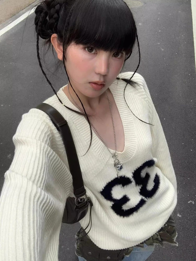 Harajuku Vintage Grunge Letter Jacquard Sweaters Women Y2k Aesthetic Oversized U Neck Jumpers Streetwear Casual Gothic Pullovers 251027