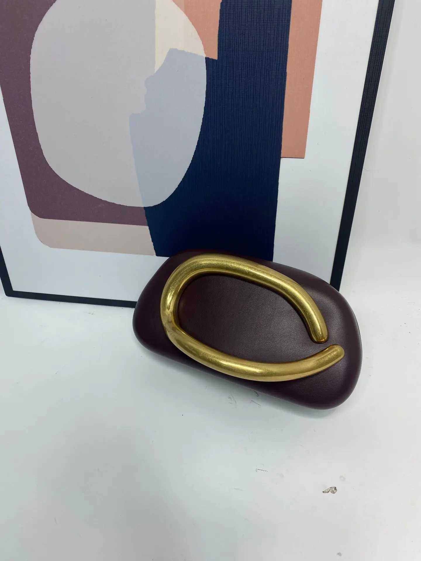 Big Gold Metal Closure Clutch Evening Bags For Women Designer Handbag And Purse Vintage Oval Box Chain Strap Shoulder H251027