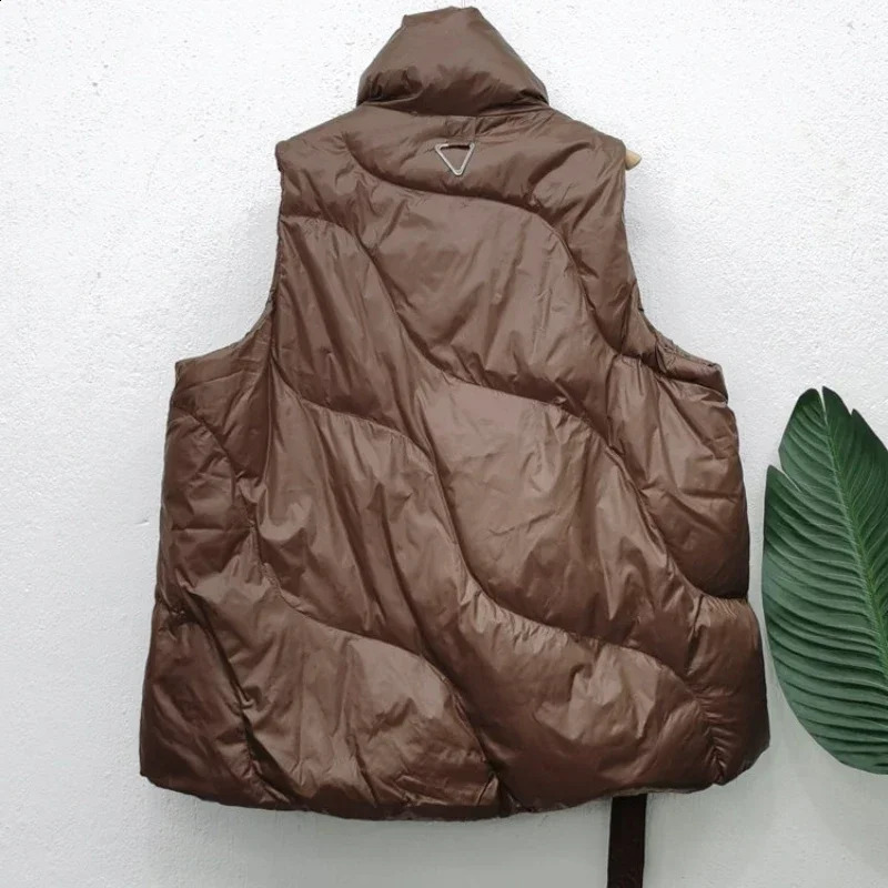 Winter Down Cotton Vest Women Loose Solid Sleeveless Jacket Coat Female Black White Warm Vests Autumn Lightweight Waistcoat 251027