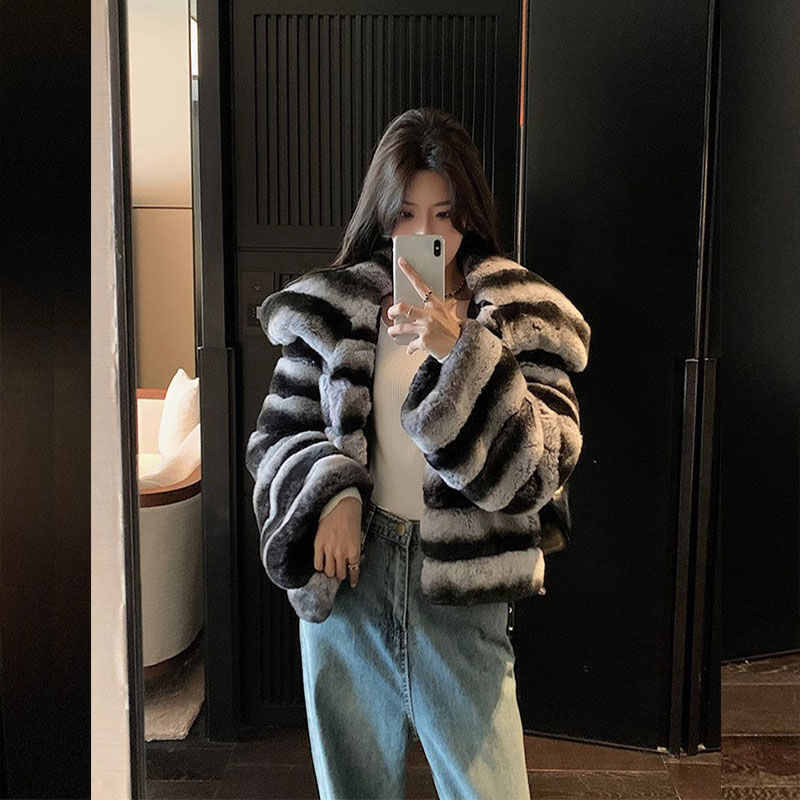 Women's Warm Faux Fur Coat Stripe Winter Jacket Women Thick Outerwear Collar Classic Luxury Jacket Fashion Solid Color Casual Baggy Rabbit Fur Co