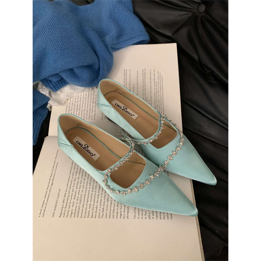 2025 Autumn Luxury Designer Women's Shoes Curved Rhinestone Elegant Style, Pointed Toe Full Coverage, Square Heel & Soft Sole