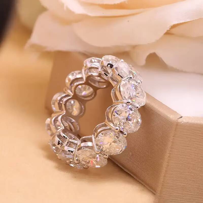 Fashion Diamond Jewelry Oval Cut 14K White Gold Moissanite Eternity Band Rings for Women