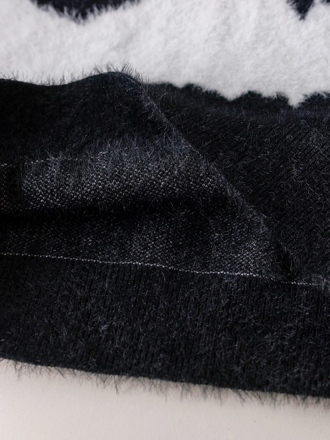 Boys street style striped sweater knitted pullover suitable for daily leisure in spring autumn and winter 251027