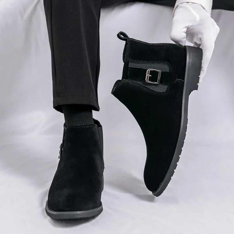Buckle Suede Mens Boots Big Size 3846 Vintage Style Brown Men Chelsea Boots Comfortable SlipOn Man Ankle Boots 251023