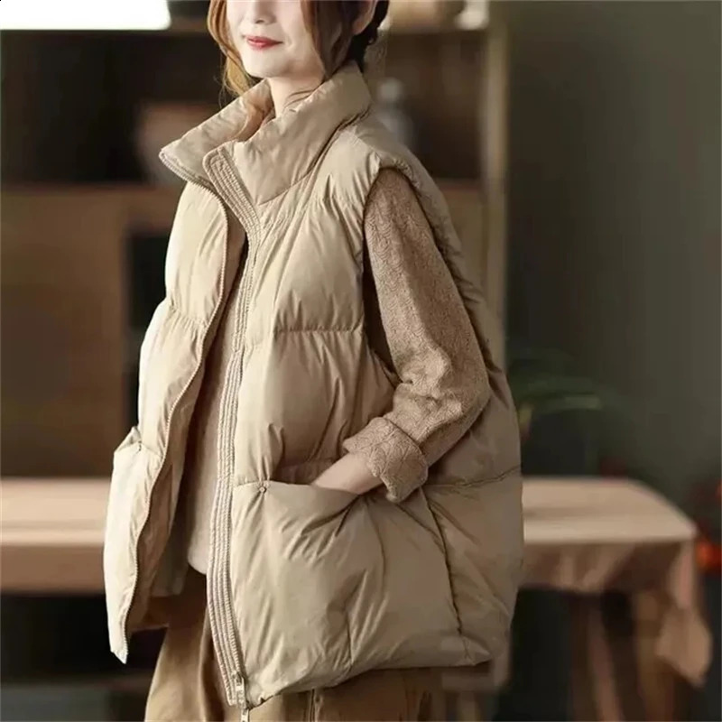 Fashion Sleeveless Waistcoat Women CottonPadded Parkas Puffer Vests Waistcoat Womens Down Cotton Vest Coat Autumn Winter Jacket 251027