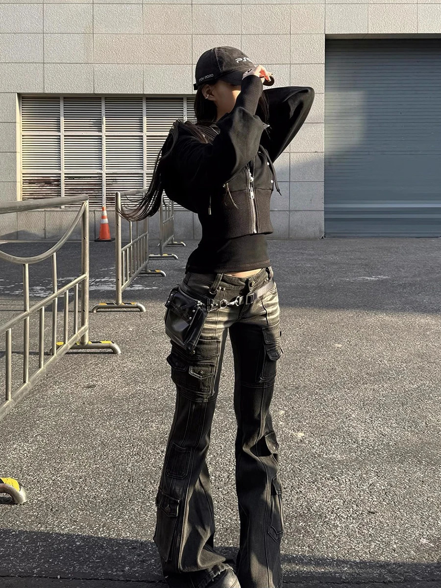 REDDACHiC Black Low Waist Cargo Jeans 2000s Distressed Whiskers Multipocket Stretch Bootcut Pants Women Retro Grunge Streetwear 251027