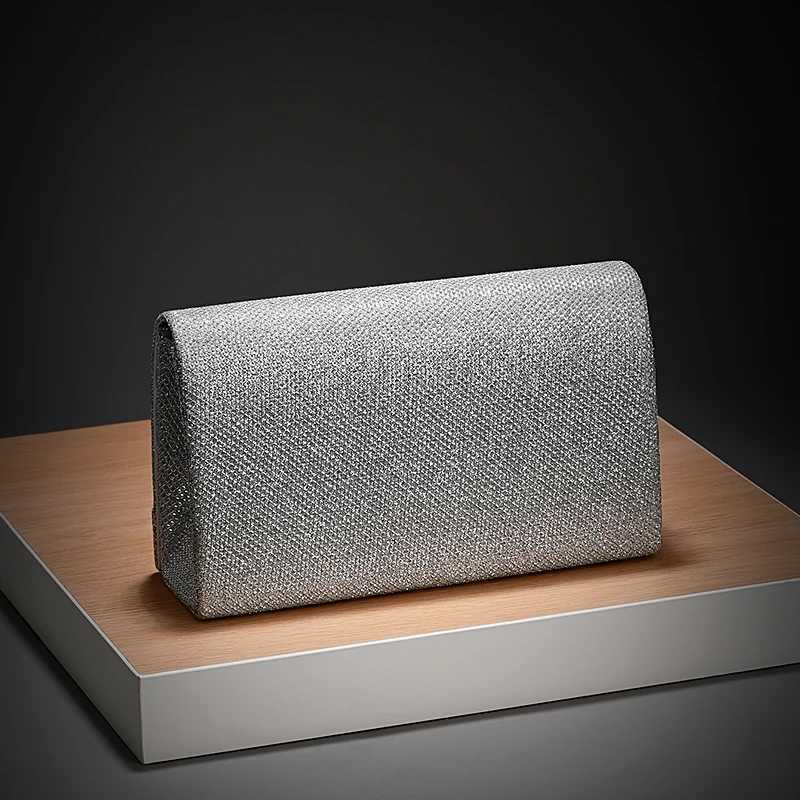 Fashionable ladies dinner hand bag metal chain socialite bag evening dress bag KTV princess bag envelope bag H251027