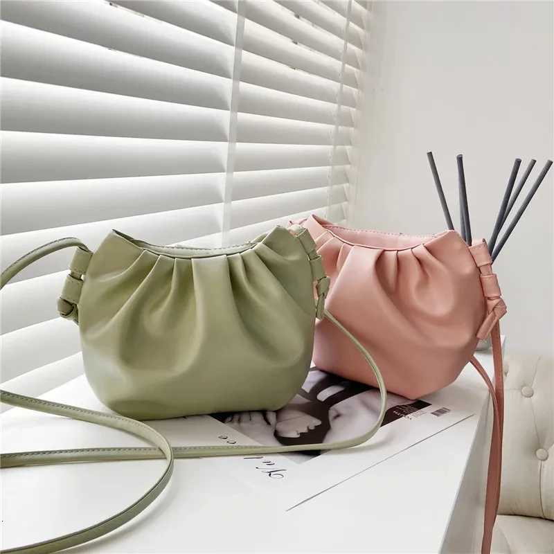 Pleated Zipper Crossbody Bag PU Leather Textured Purse Classic Fashion Versatile ShoulderW251028