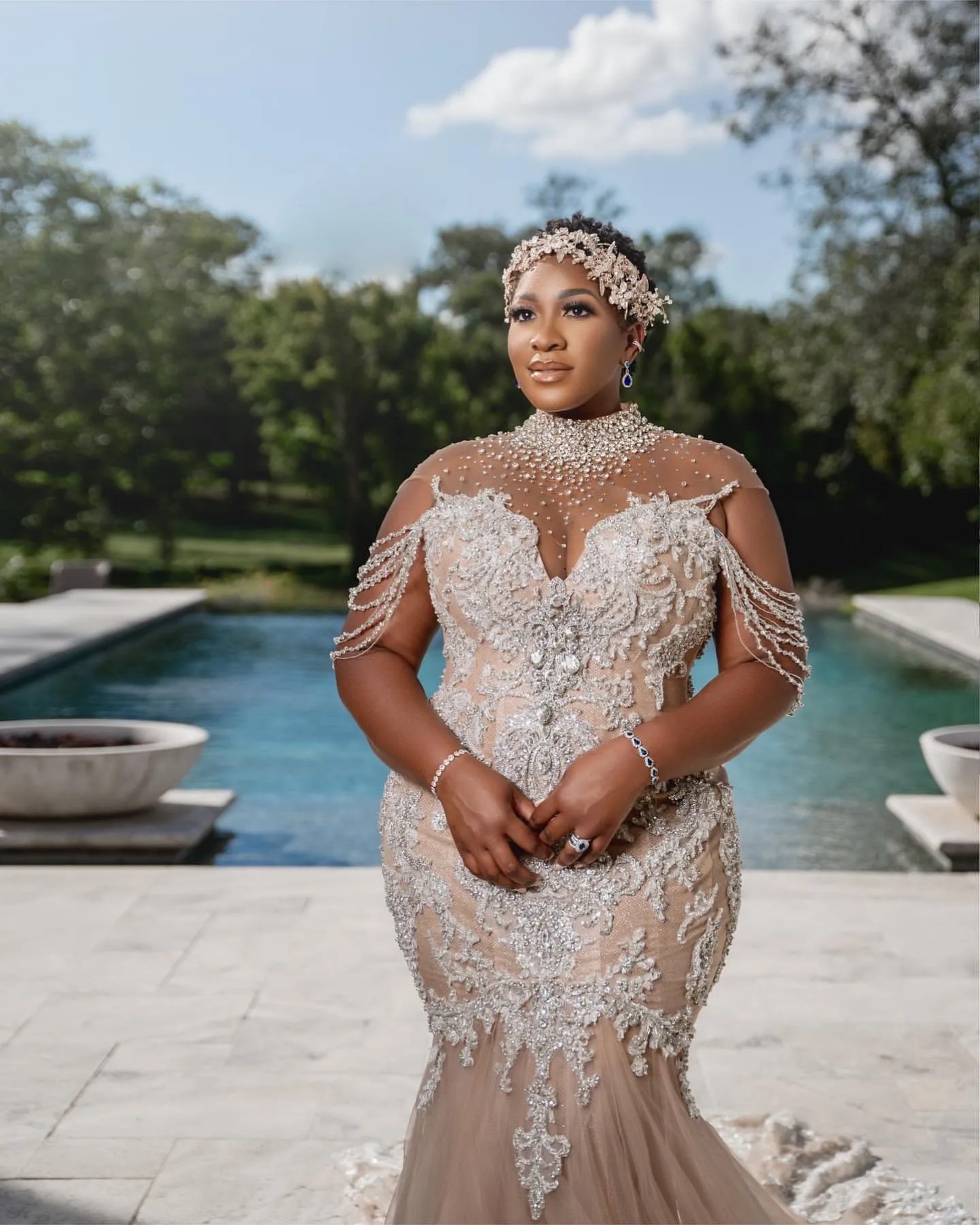 Aso Ebi Arabic Plus Size Mermaid Bridal Gown in Champagne with Full Lace Crystals Detachable Train and Illusion Design