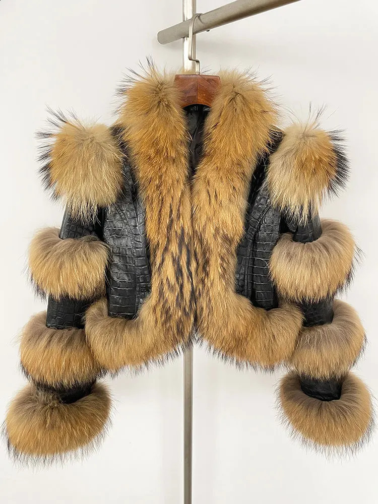 MENINA 2025 Fur Coat Winter Jacket Women Leather Natural Raccoon Fox Fur Duck Down Outerwear Thick Warm Streetwear 251027