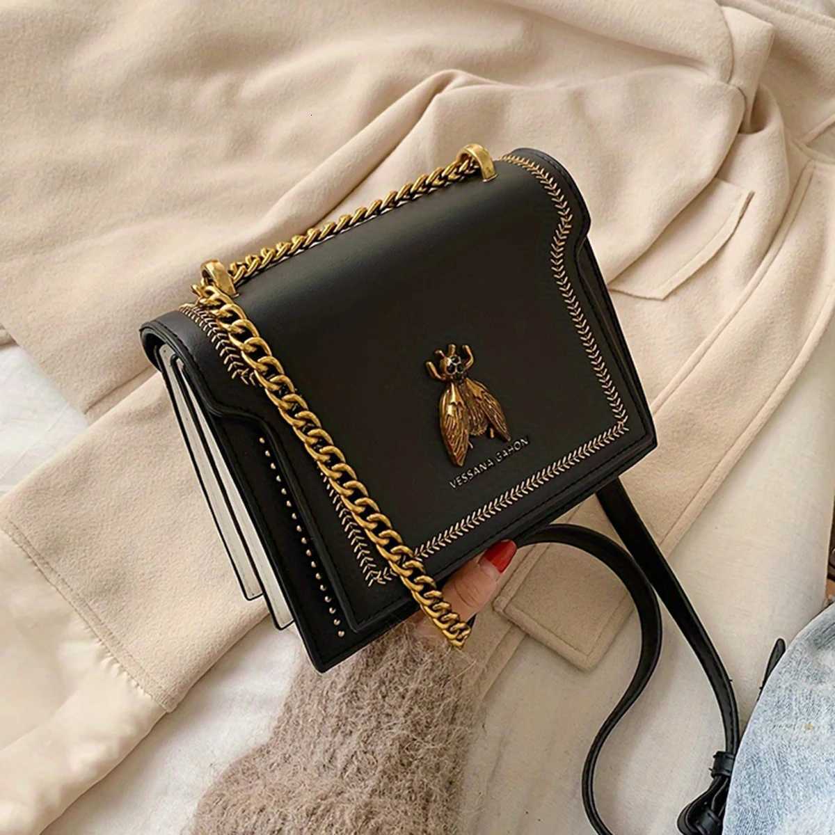 New fashion retro bee decorative pattern shoulder bag square bag metal chain decorative crossbody bagT251028