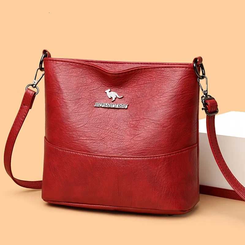 Spacious Chic Crossbody Bag for Women Soft Faux Leather Shoulder Purse with Adjustable Strap Zip Closure Multiple PocketsW251028