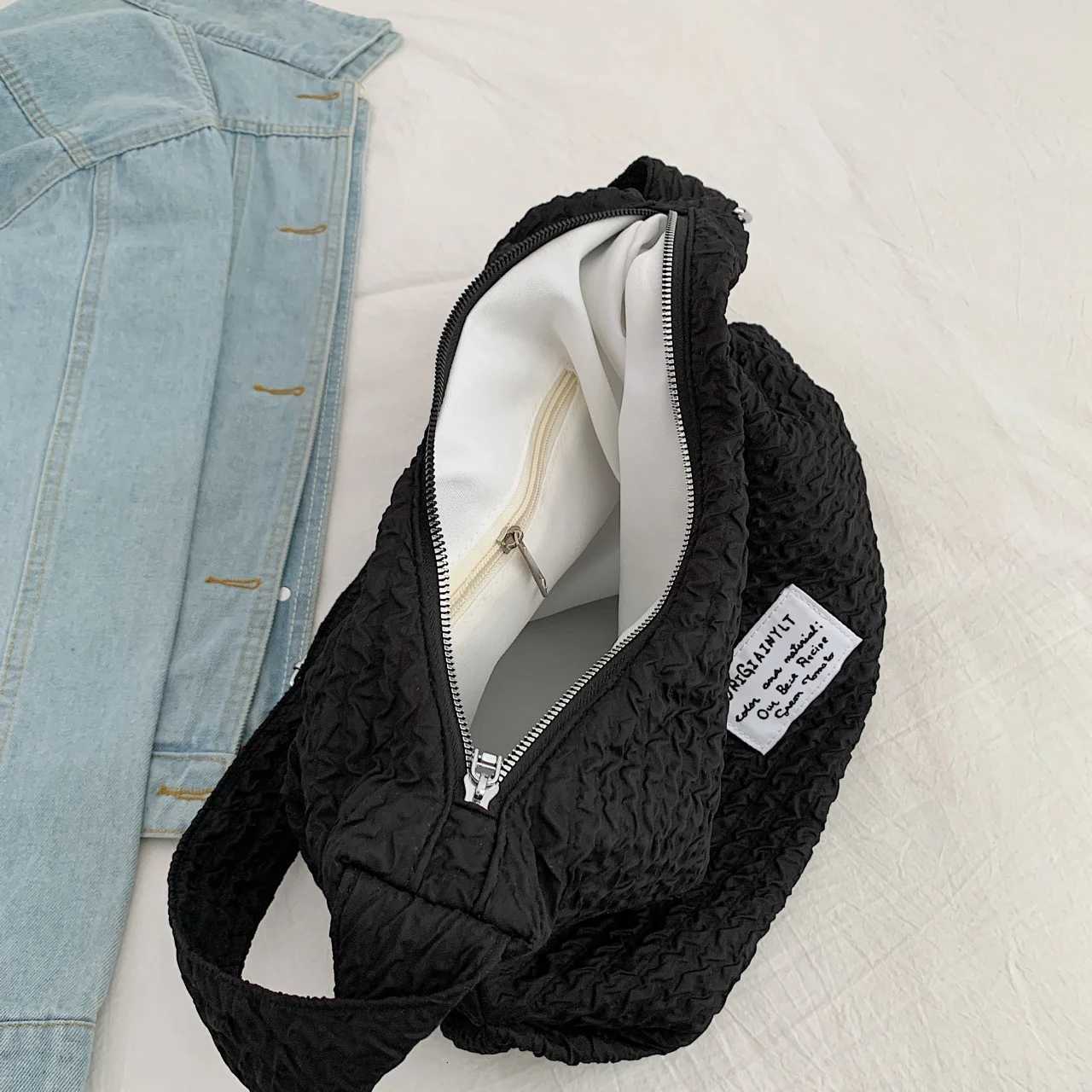 Solid Color Large Capacity Nylon Tote Bag Simple Lightweight Shoulder Bag Wide Shoulder Strap Crossbody BagT251028