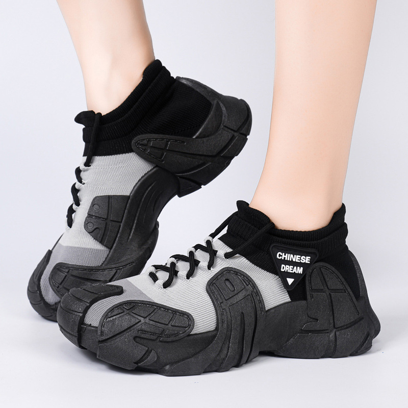 New Socks Women's Sneakers 2025 New Summer Daddy Lightweight Fly Weave Stretch Breathable Slip-On Shoes