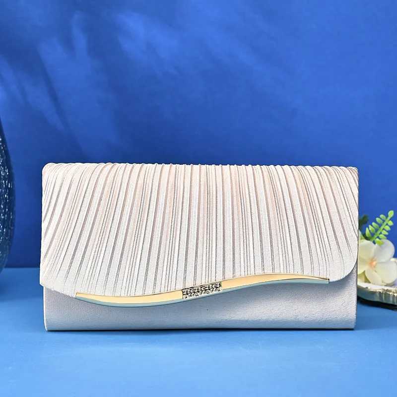 Womens Crossbody Clutch Bag with Chain for Party Dinner Wedding Evening Handbag Wrinkle Purse Gift H251027