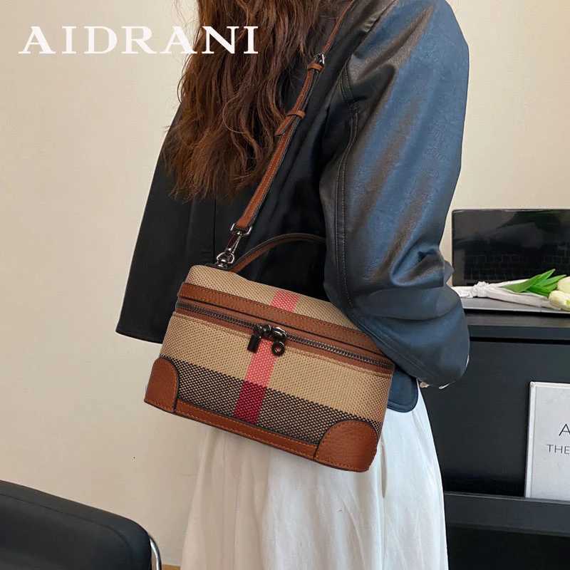Aidrani New womens shoulder crossbody mini bag plaid small square bag made of canvas and cowhide materialT251028