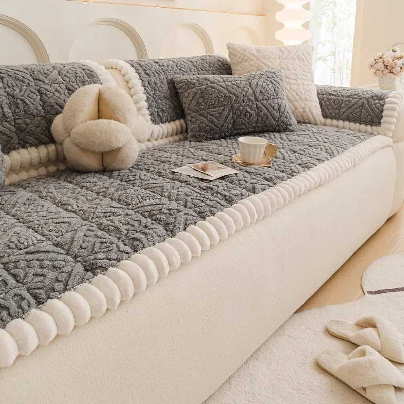 European Soft Jacquard Sofa Cushion for Living Room Warm Anti Cat Scratch Couch Cover Thick Autumn Winter Furniture Protector C251028