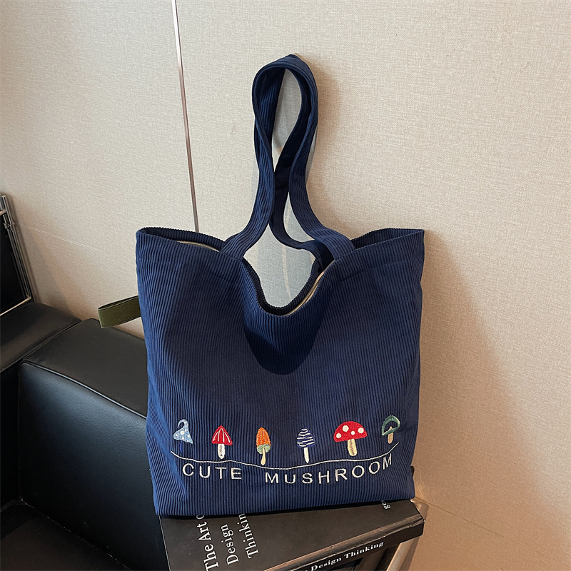 2025 Autumn Women's New Simple and Fashionable Large Capacity Synthetic Leather Handbag Fashion College Student Daily Commuter Lightweight Crossb