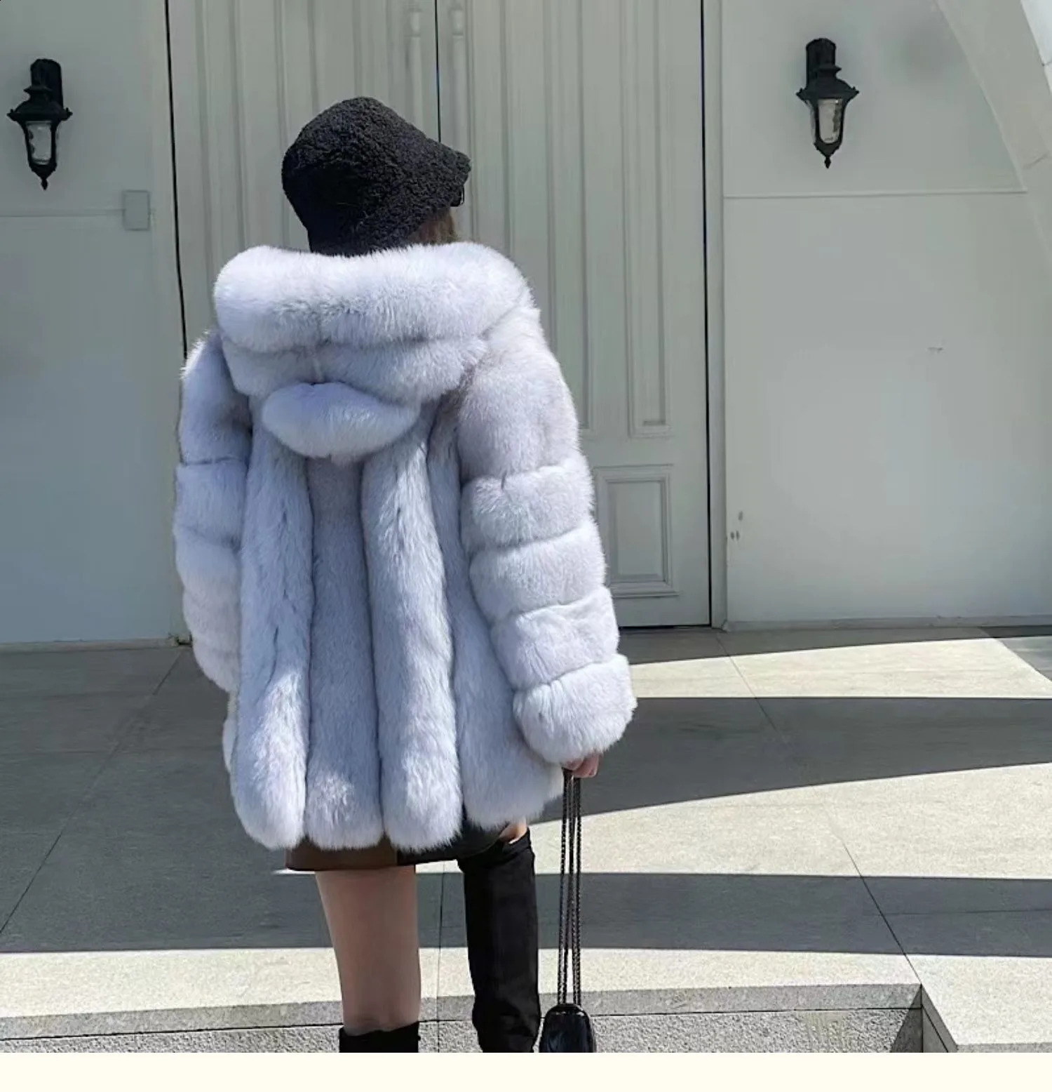 Womens Real Silver Fox Fur Coat Long Genuine Fur Jacket Fashion Natural Streetwear Hooded Plush Outerwear Winter 251027