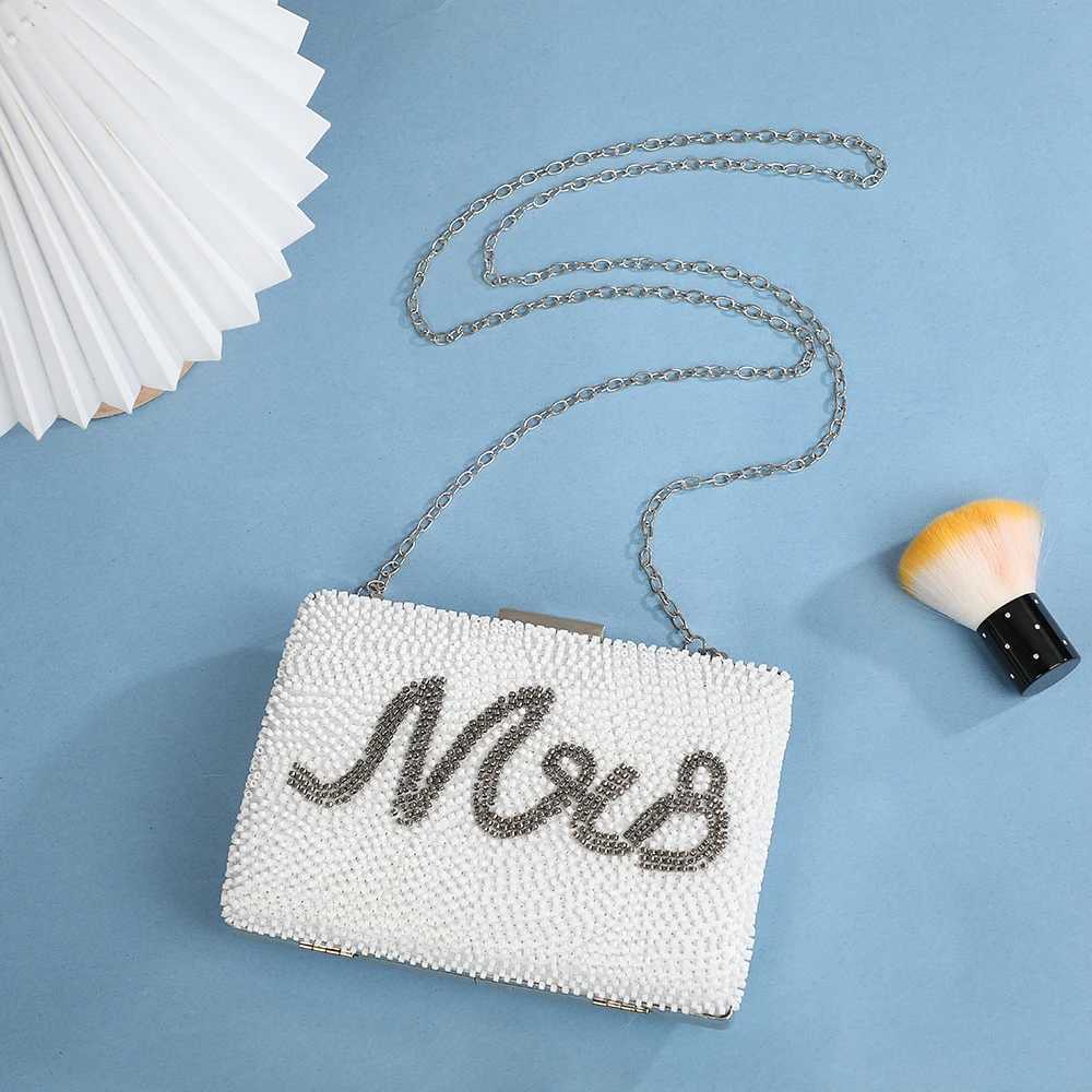 the New Mrs Lettered Clutch Bag Elegant Dinner Wedding Party Evening Dress Storage Socialite Small Item Organizer H251027